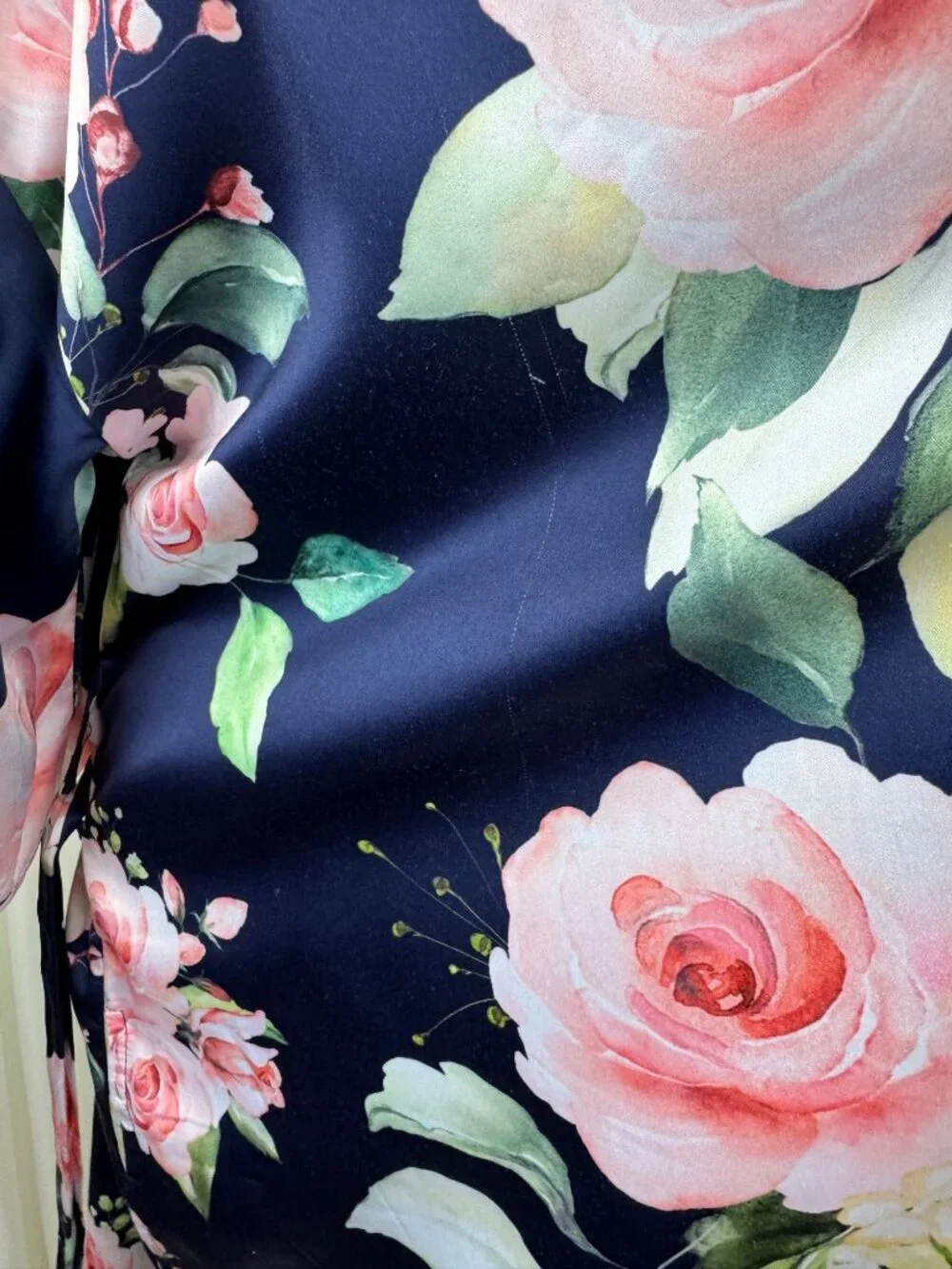 Turquaz Carmen Floral Satin Kimono Robe Navy Blue Rose Wrap Tie Waist Sz LG